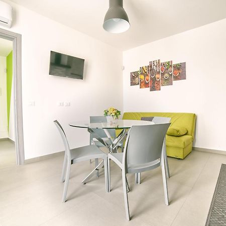 Il Casale Di Monacella Aparthotel Santa Venerina Luaran gambar