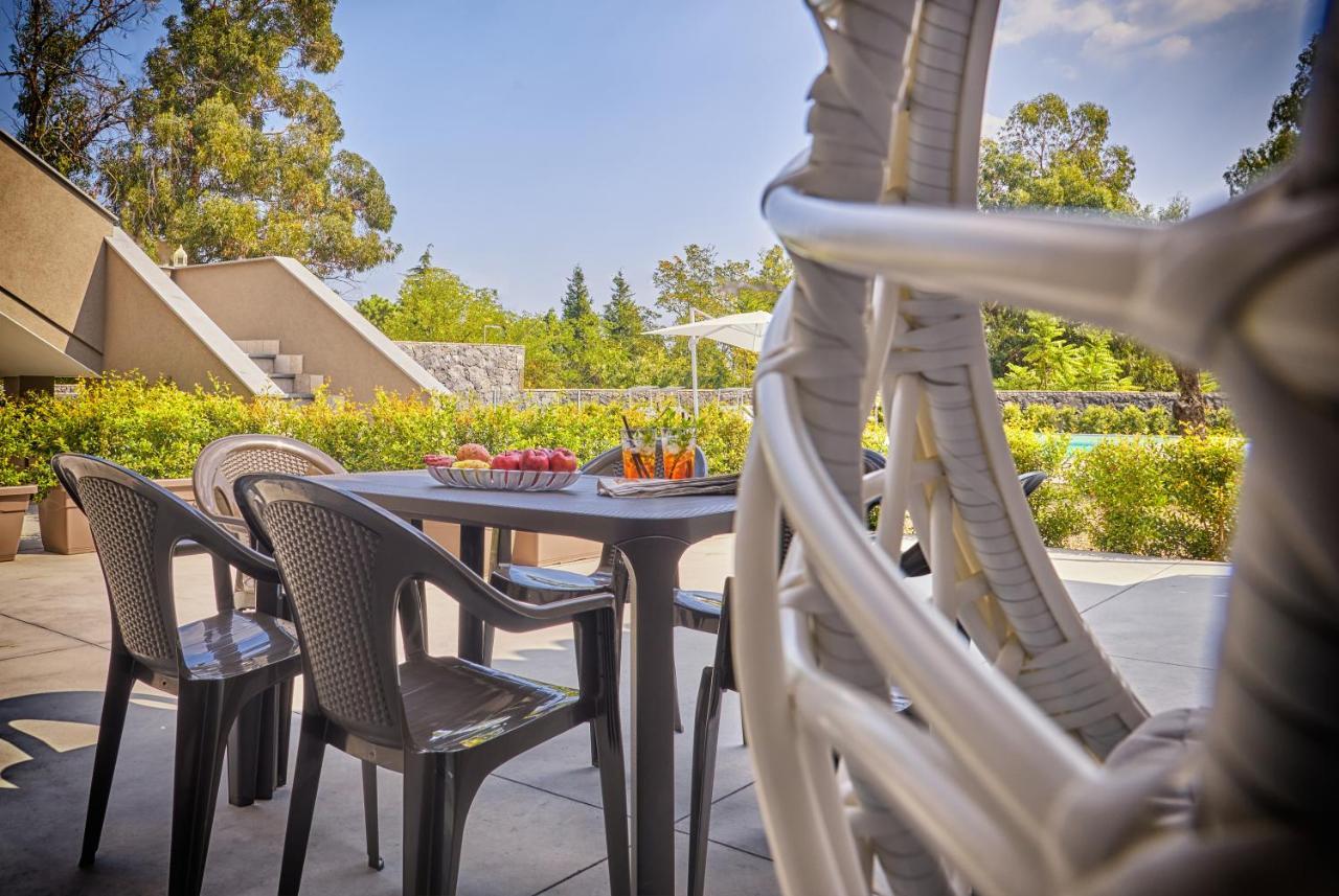 Il Casale Di Monacella Aparthotel Santa Venerina Luaran gambar